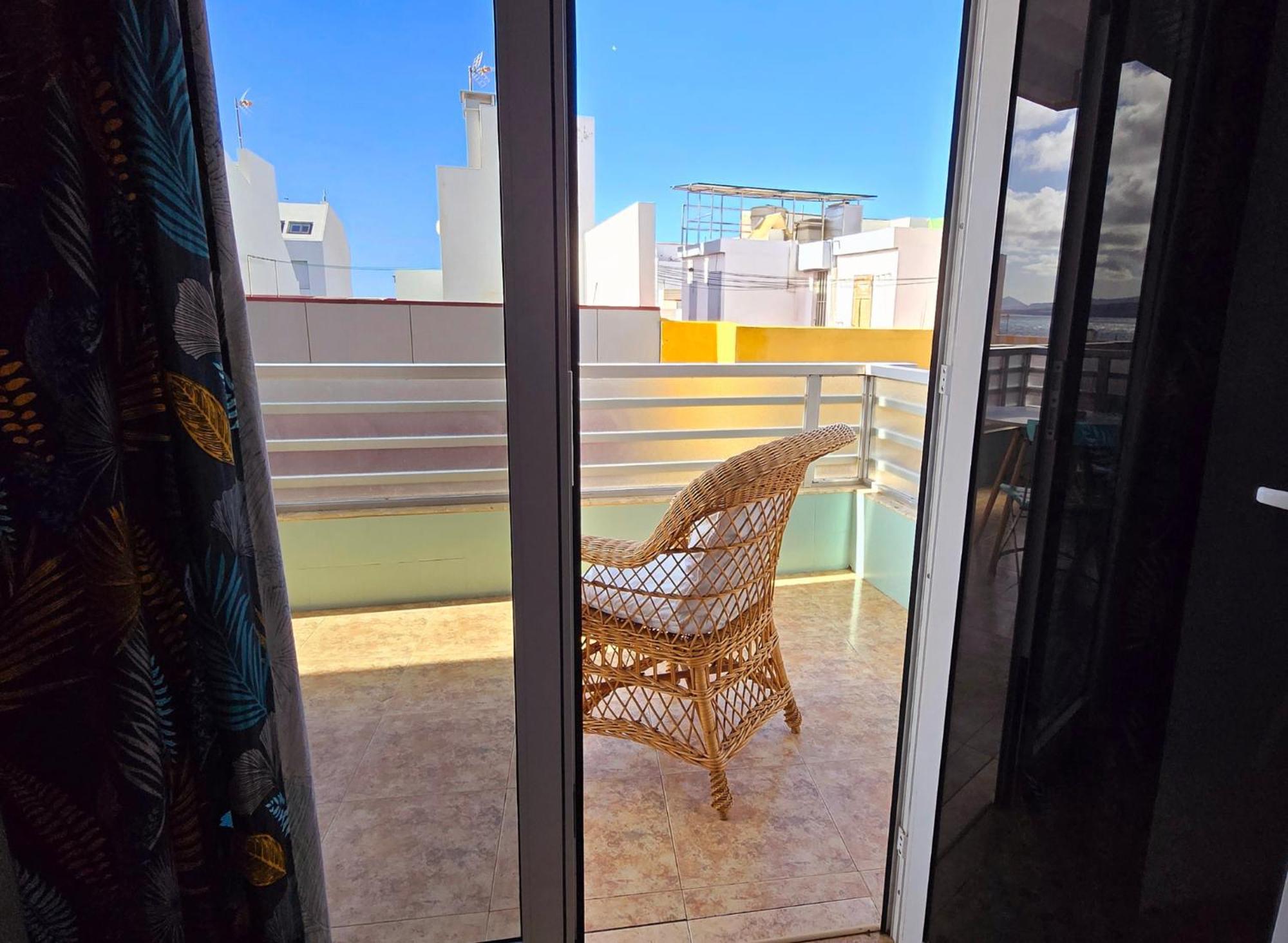 Casita Canaria Playa Beachfront Access & Lateral Ocean View With Terrace ラスパルマス・デ・グランカナリア エクステリア 写真