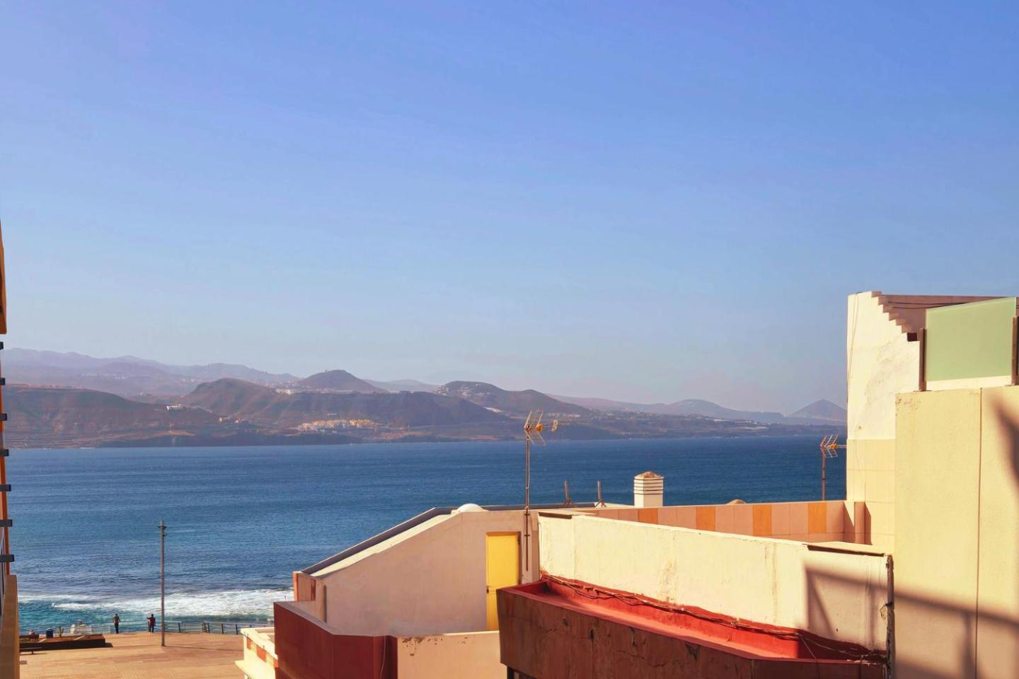 Casita Canaria Playa Beachfront Access & Lateral Ocean View With Terrace ラスパルマス・デ・グランカナリア エクステリア 写真